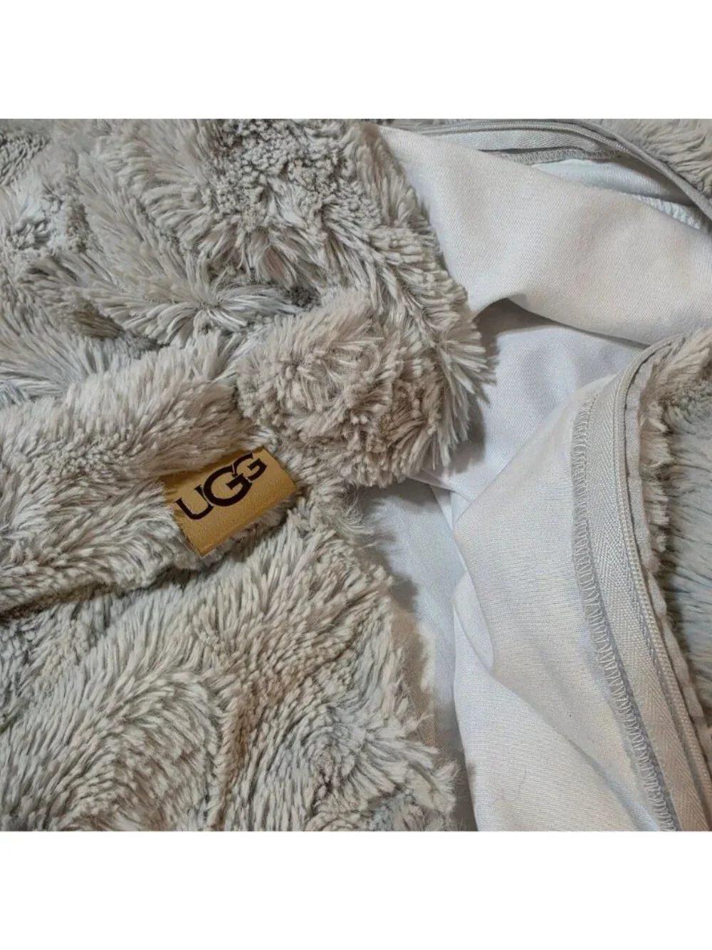 UGG Australia Faux Fur Pillow Cover 27